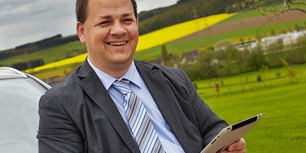 Foto: Sven Oliver Rüsche - Herausgeber und Chefredakteur TeDaMo - ein Produkt vom ARKM Online Verlag aus Gummersbach. Foto: Kathrin Menke